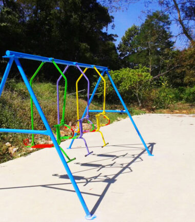 ชิงช้าโยกรูปสัตว์