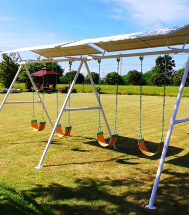 ชิงช้าโซ่4ที่ที่นั่งสายพานมีหลังคา