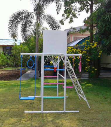 เครื่องเล่นสนามกลางแจ้ง ชิงช้าตาชั่งปีนป่าย