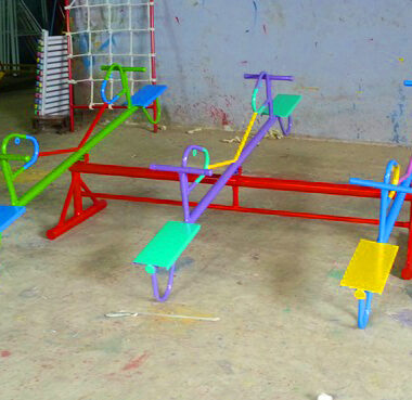 ไม้กระดกรูปสัตว์6ที่