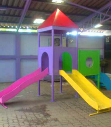 บ้านหรรษา(บ้านไม้จำลอง)