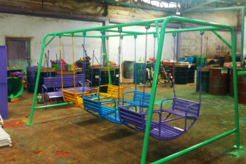 ชิงช้าเหล็กสนาม มือสอง