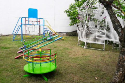 เครื่องเล่น สนาม